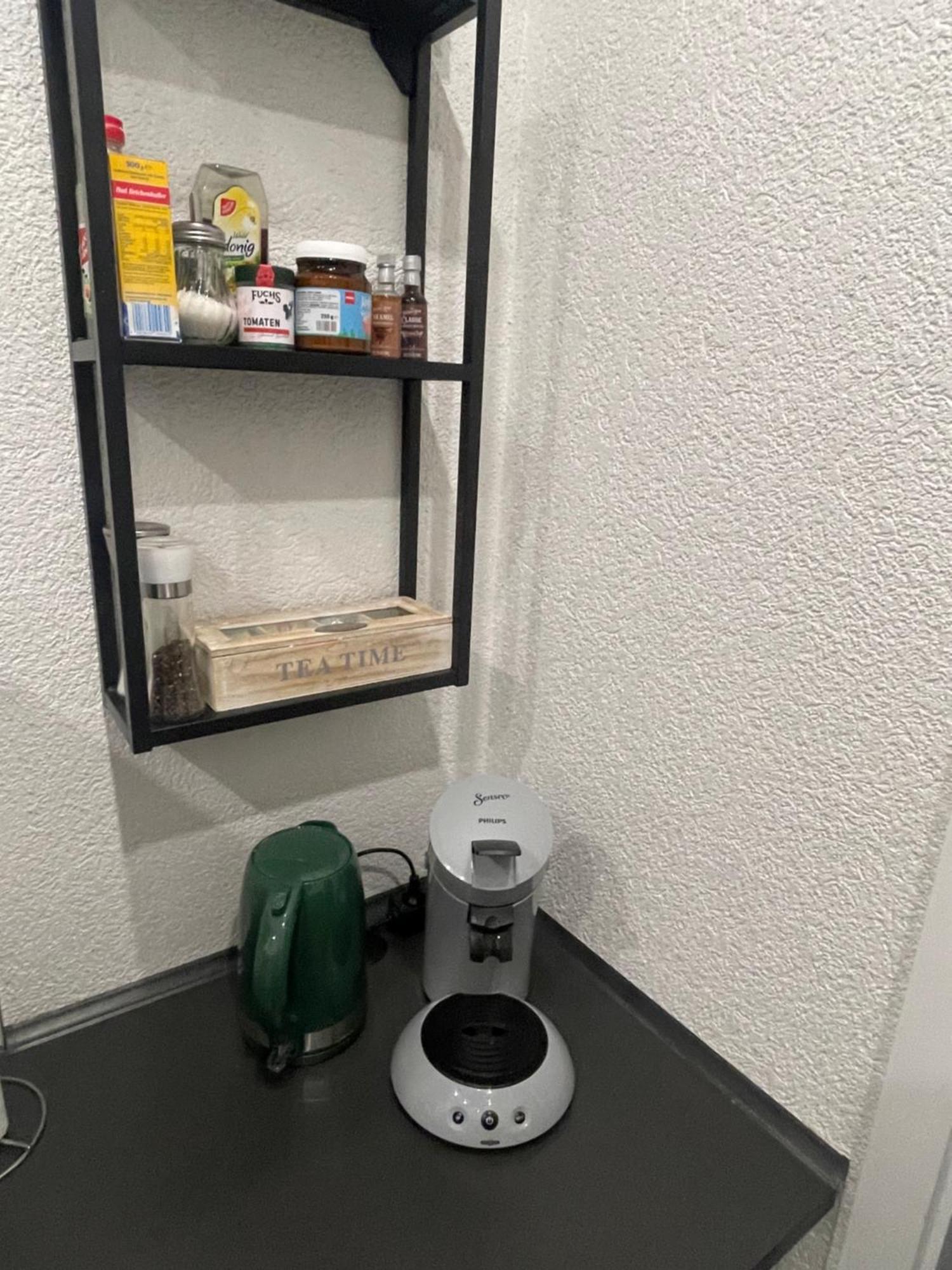 Naehe Kit Mit Parkplatz Und Smart Tv Lägenhet Karlsruhe Rum bild